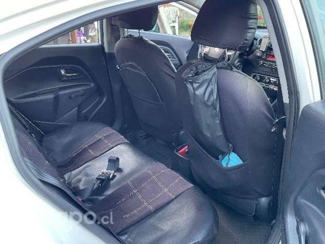 Kia Rio 4 Año 2012