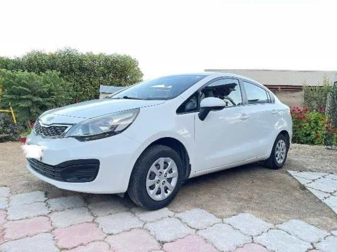 Kia Rio 4 Año 2012