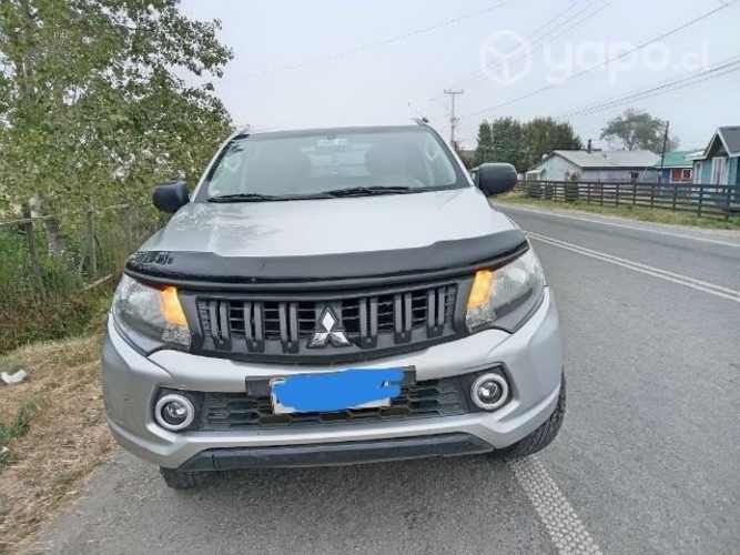 Mitsubishi L 200 2016