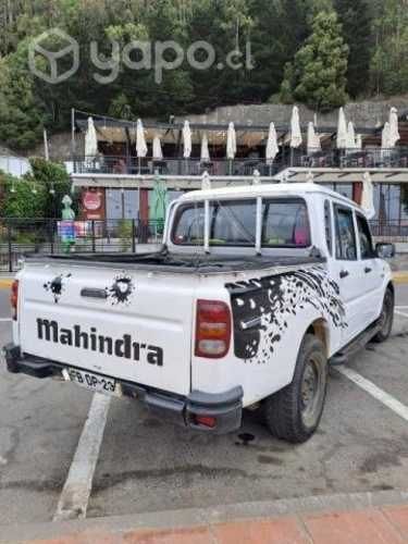 Mahindra pick up 2012 4x2