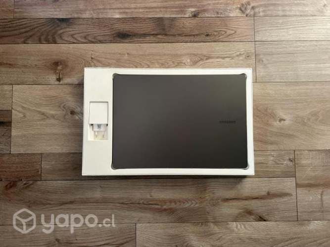 Galaxy Book3 Pro 512 GB 16" IntelCorei7 16 GB RAM