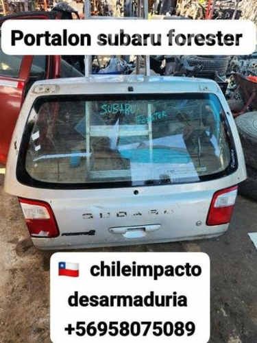 Portalón Subaru forester desarmaduría