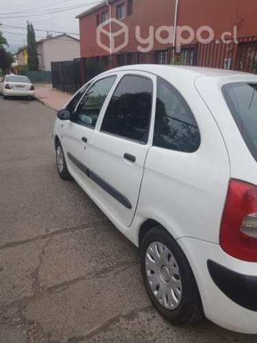 Xara picasso exelente estado