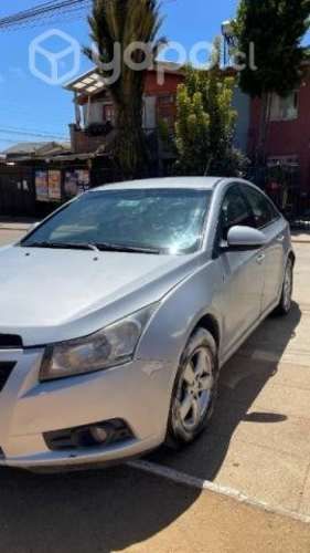 Vendo mi auto CHEVROLET CRUZE 2011