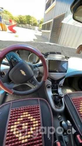 Vendo mi auto CHEVROLET CRUZE 2011