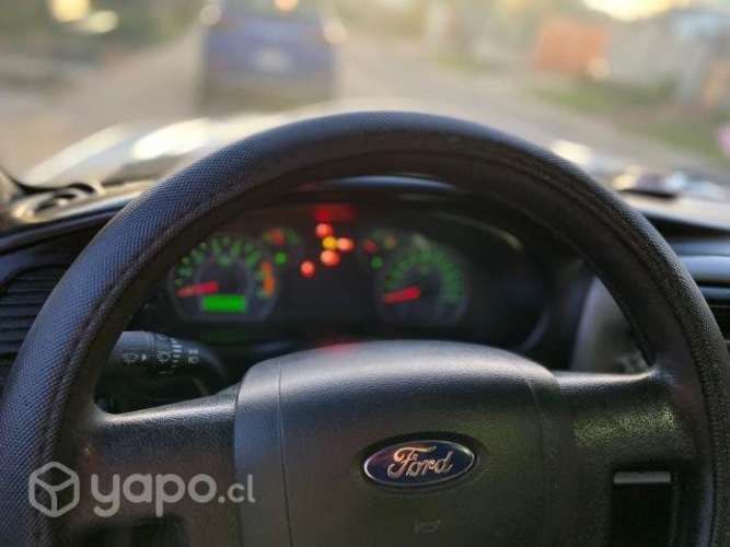 Ford Ranger 2010