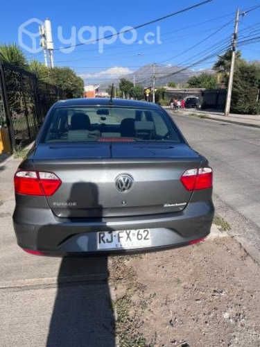 Vendo Volkswagen Voyage 2022