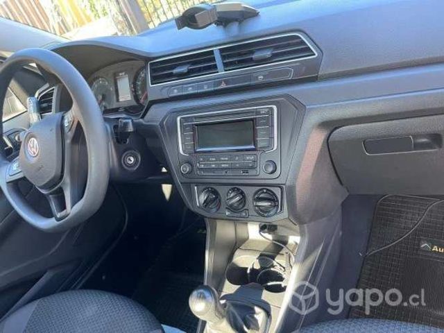 Vendo Volkswagen Voyage 2022