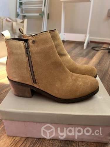 Botines apology cuero