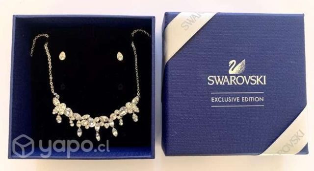 Conjunto de collar y aros Swarvsky