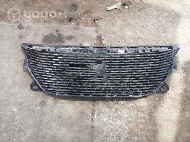 Rejilla peugeot 2008 2021 original