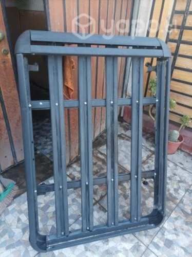 Parrilla para vehículo