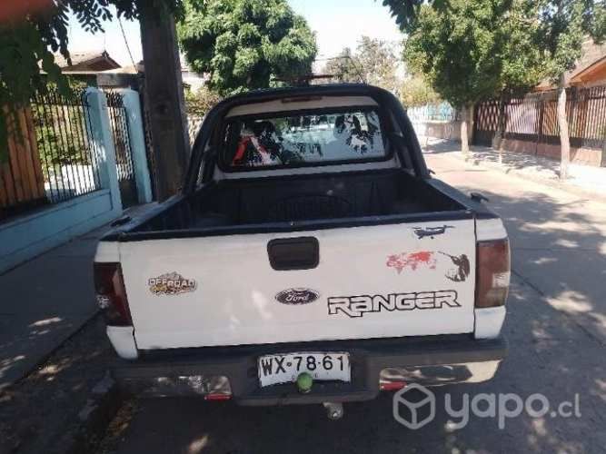 Camioneta doble cabina