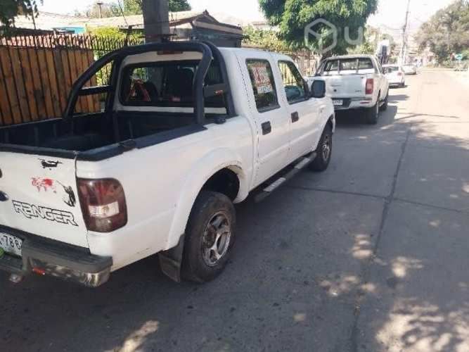 Camioneta doble cabina