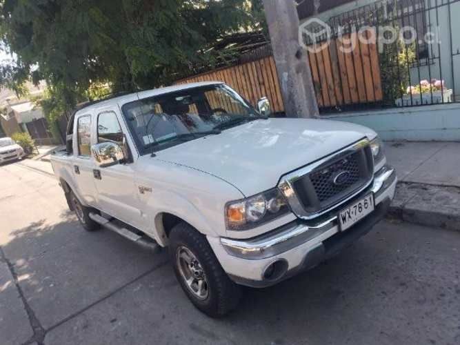 Camioneta doble cabina