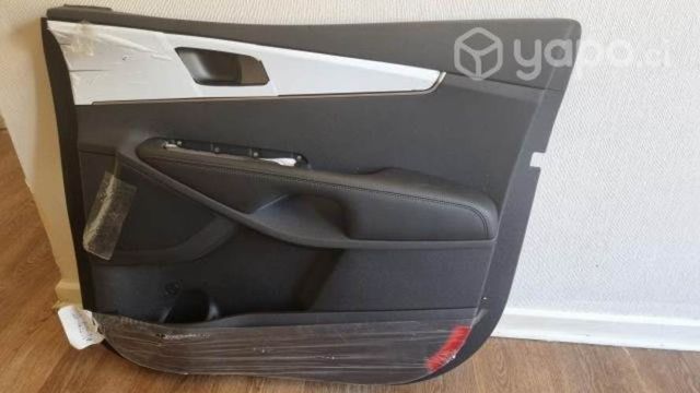 Panel interior puerta trasera Kia Sorento 2020