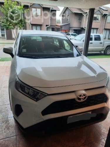 Se vende toyota rav 4