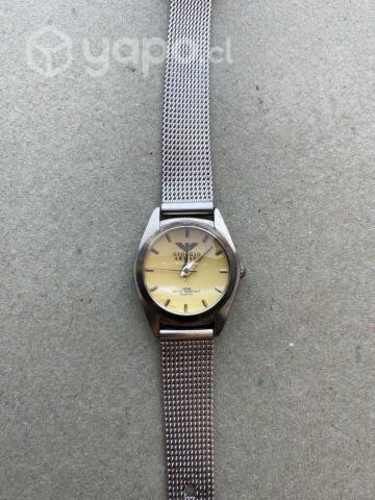 Reloj Giorgio Armani usado