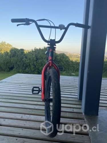 Bicicleta bmx moonguse LEGION