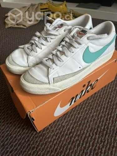 Nike blazer low talla 10.5 us