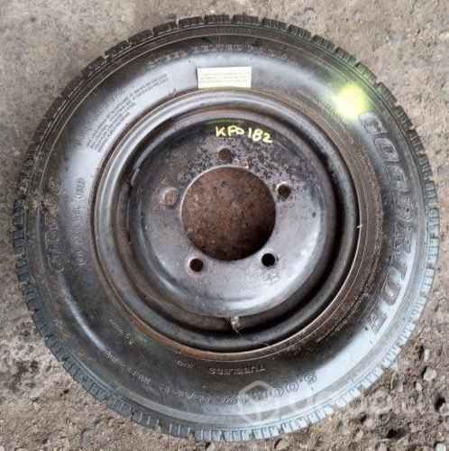 Llanta Fierro Tras c/Neum R12 (KFD182) Frontier