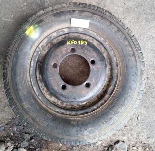 Llanta Fierro Tras c/Neum R12 (KFD183) Frontier