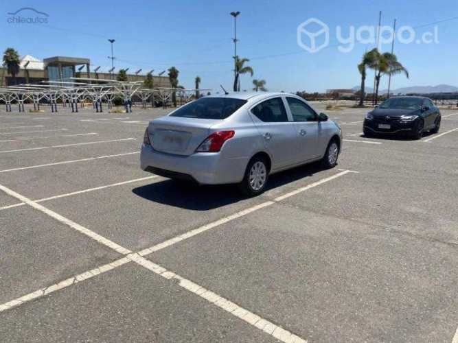 Nissan versa 2019