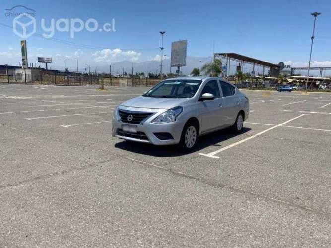 Nissan versa 2019
