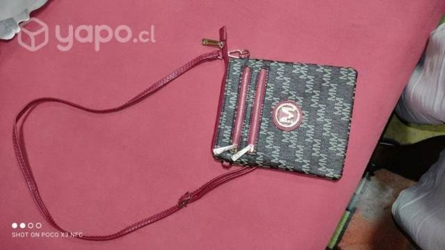 Cartera tiro largo MK