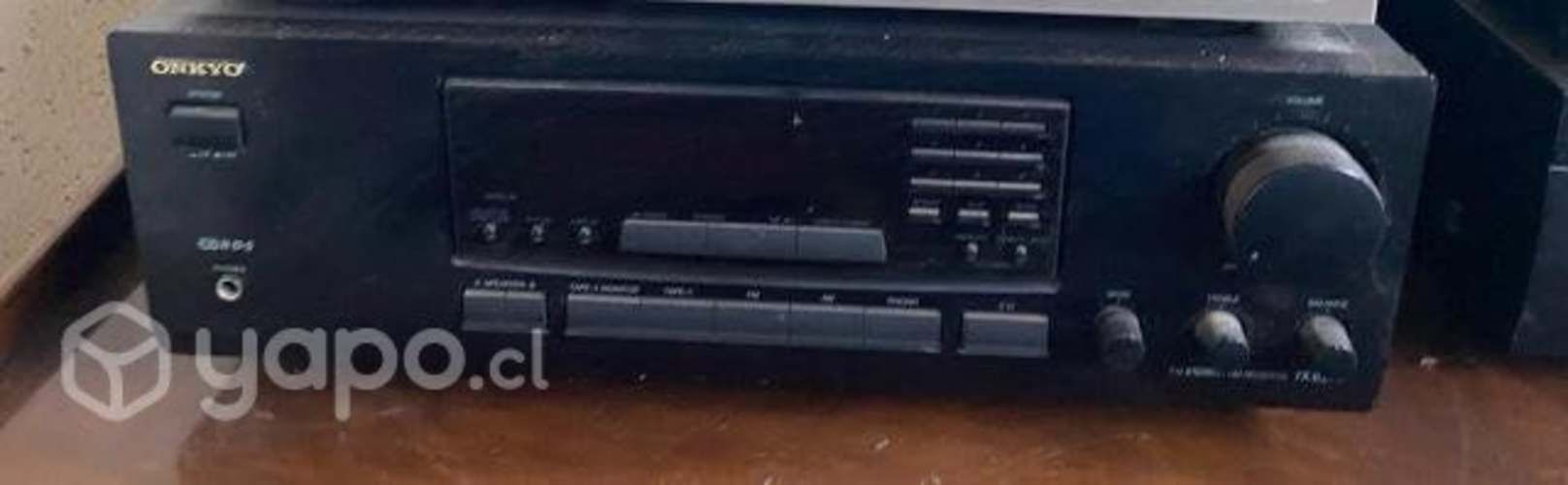 Receiver Onkyo TX-8211