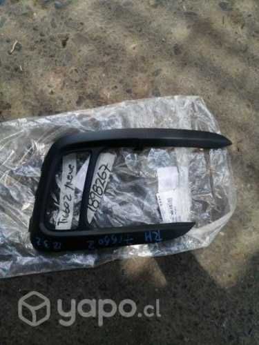 Bisel neblinero derecho chery tiggo 2 original