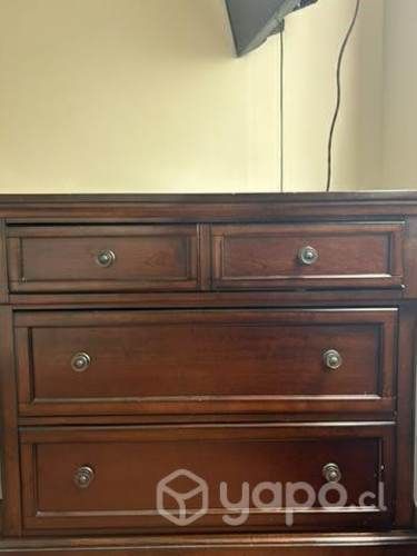 Cómoda madera Ashley