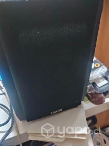 Parlantes EDIFIER