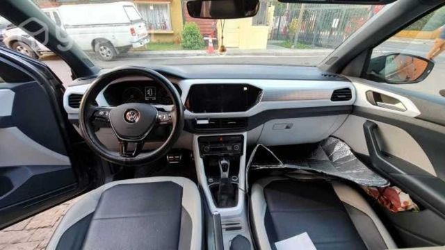 VOLKSWAGEN T-CROSS HIGHLINE 2022 full tope de gama