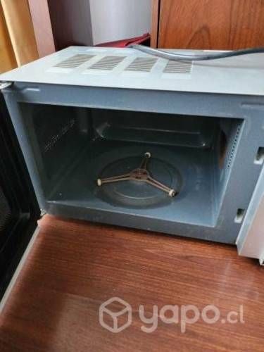 Microondas usado sin plato