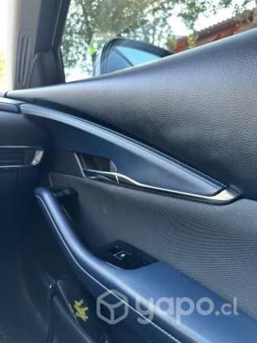 Mazda cx30 v at 2.0 2021