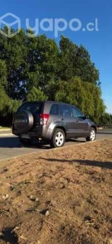 Suzuki grand nomade 2011