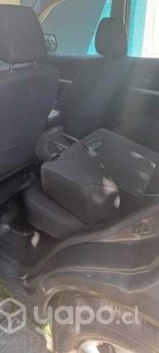 Suzuki grand nomade 2011