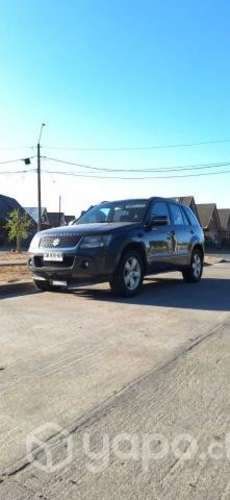 Suzuki grand nomade 2011