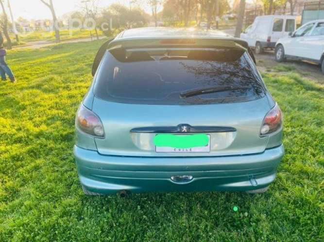 Peugeot 206 año 2002