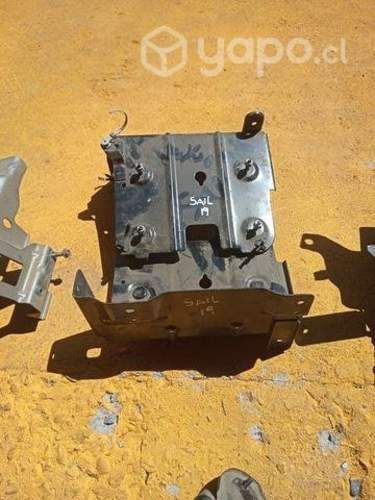 Chevrolet sail 2019 base porta batería ecu envio