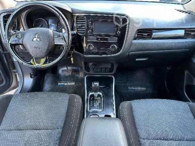 MITSUBISHI OUTLANDE,AÑO 2019