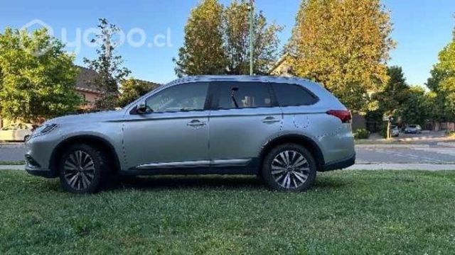 MITSUBISHI OUTLANDE,AÑO 2019