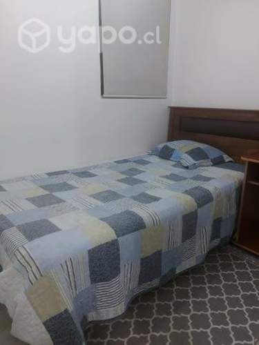 Pieza amoblada MUJER Las Condes