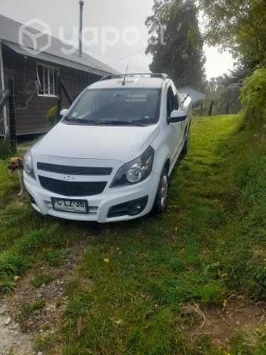 Chevrolet montana sport full equipo