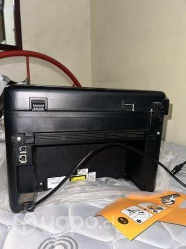 Impresora blanco y negro brother