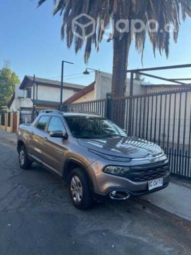 Vendo camioneta RAM 1000 bighorn AT doble cabina