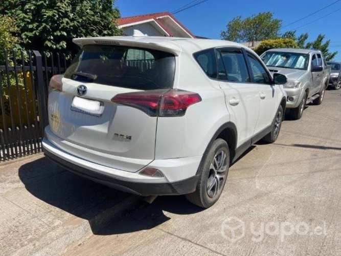 Vendo Rav4 full 2017