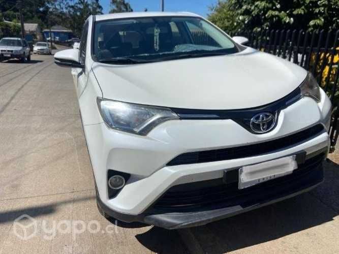 Vendo Rav4 full 2017
