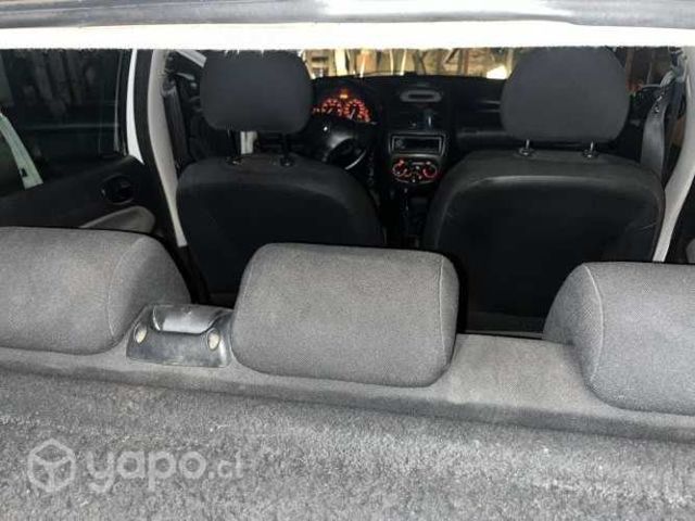 Se vende auto PEUGEOT 206